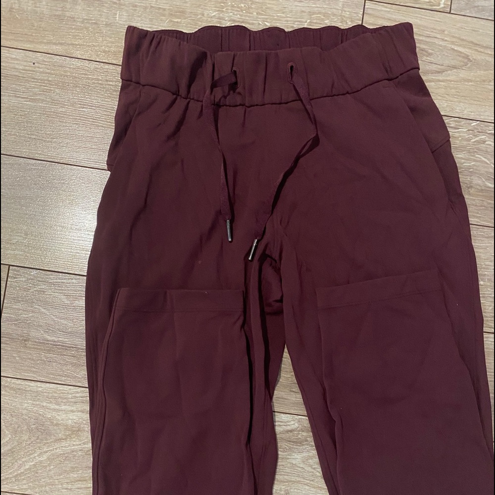 Lululemon pants